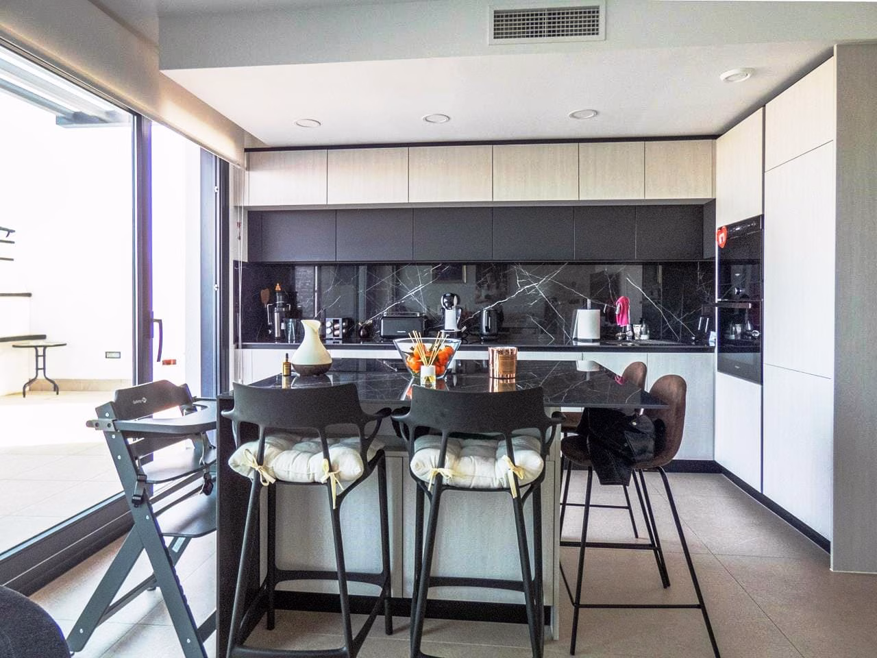 WW410677-3 Bedrooms Ground Floor Duplex Apartment with comm. Pool, Garage & Sea Views-Guardamar | White Villas in Spain 3 Bedrooms Ground Floor Duplex Apartment with comm. Pool Garage Sea Views10