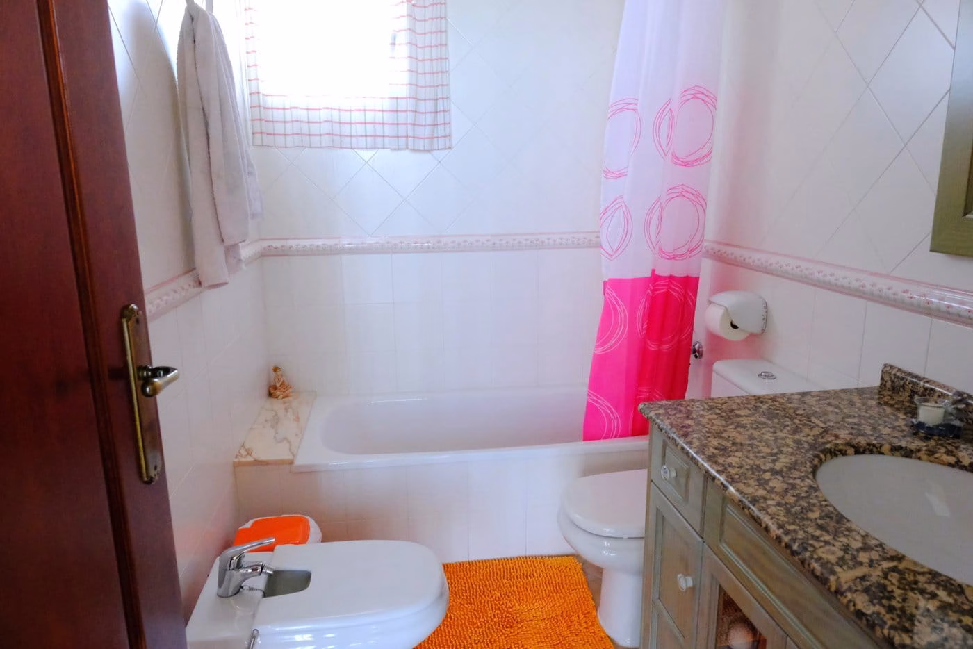 WW410670-5 Bedrooms Country Villa with above ground Pool, BBQ/Kitchen, Garage and 8500m2 of Lemon grove-Orihuela | White Villas in Spain 5 Bedrooms Country Villa with Pool Garage BBQ Kitchen Lemon Trees15