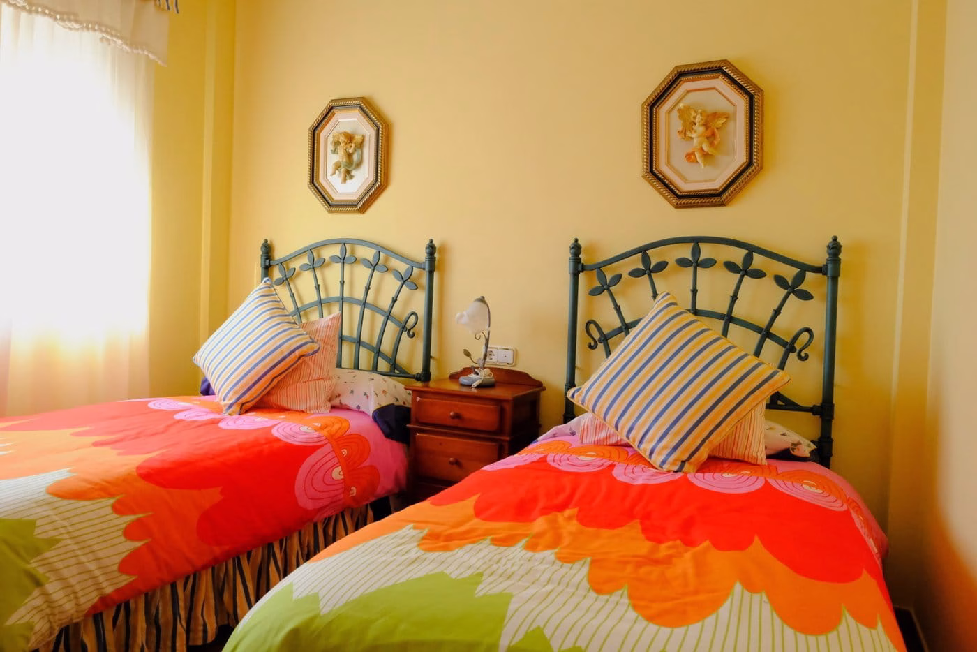 WW410670-5 Bedrooms Country Villa with above ground Pool, BBQ/Kitchen, Garage and 8500m2 of Lemon grove-Orihuela | White Villas in Spain 5 Bedrooms Country Villa with Pool Garage BBQ Kitchen Lemon Trees18