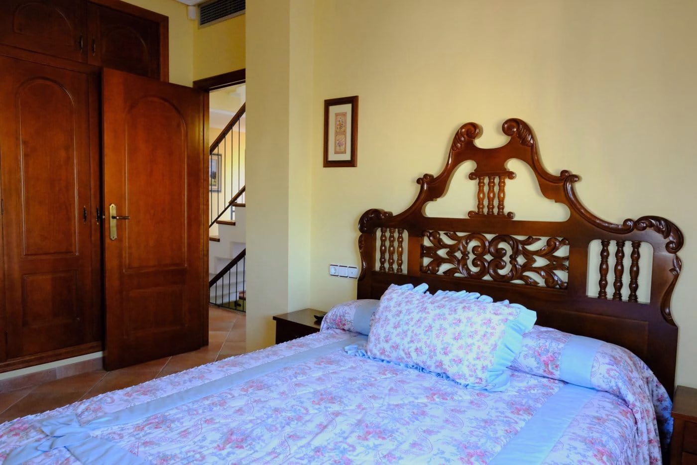 WW410670-5 Bedrooms Country Villa with above ground Pool, BBQ/Kitchen, Garage and 8500m2 of Lemon grove-Orihuela | White Villas in Spain 5 Bedrooms Country Villa with Pool Garage BBQ Kitchen Lemon Trees24