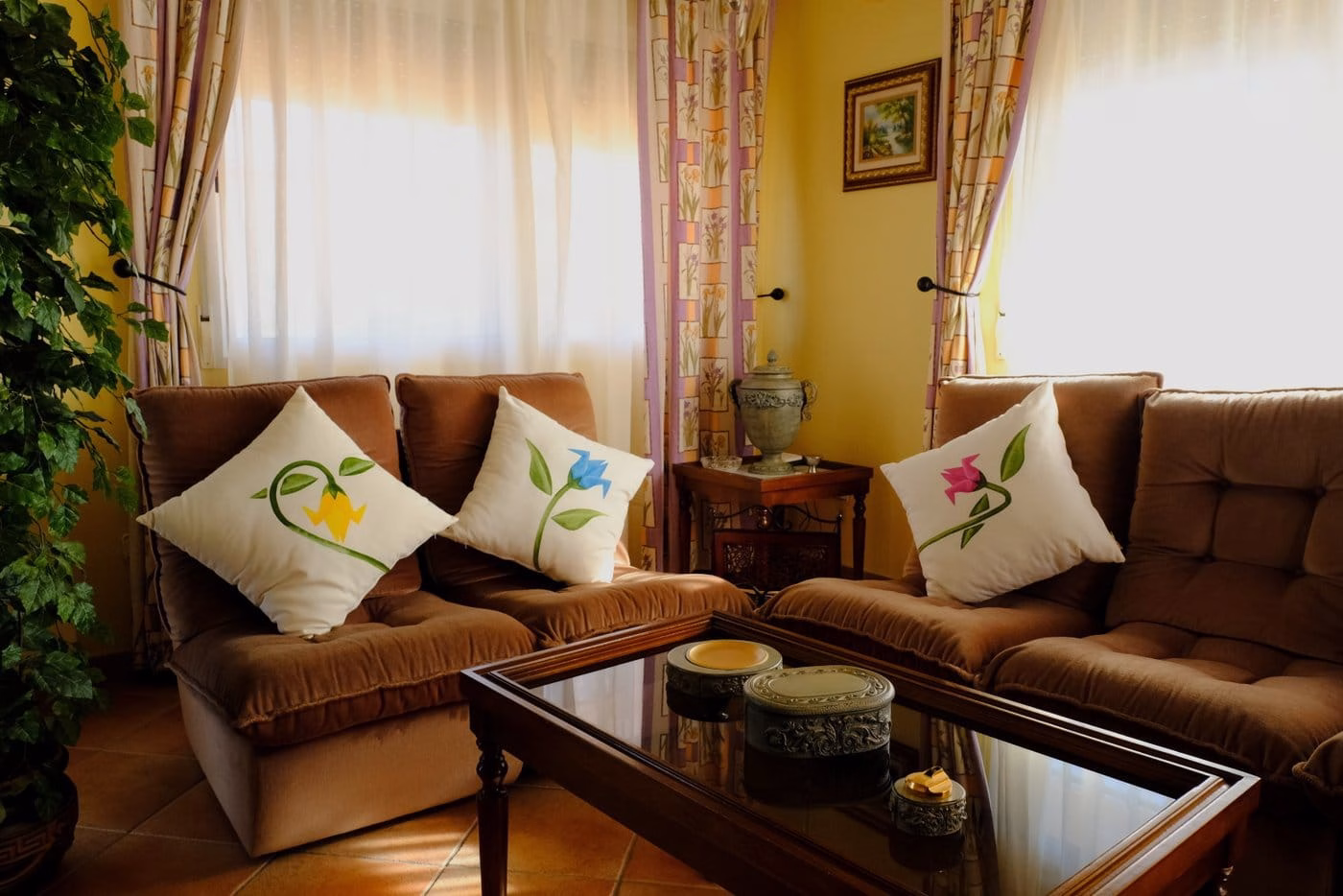 WW410670-5 Bedrooms Country Villa with above ground Pool, BBQ/Kitchen, Garage and 8500m2 of Lemon grove-Orihuela | White Villas in Spain 5 Bedrooms Country Villa with Pool Garage BBQ Kitchen Lemon Trees33