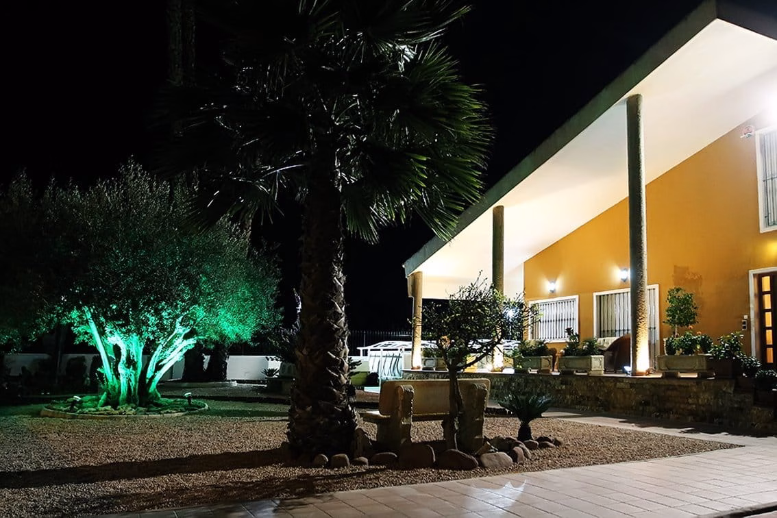 WW410670-5 Bedrooms Country Villa with above ground Pool, BBQ/Kitchen, Garage and 8500m2 of Lemon grove-Orihuela | White Villas in Spain 5 Bedrooms Country Villa with Pool Garage BBQ Kitchen Lemon Trees43