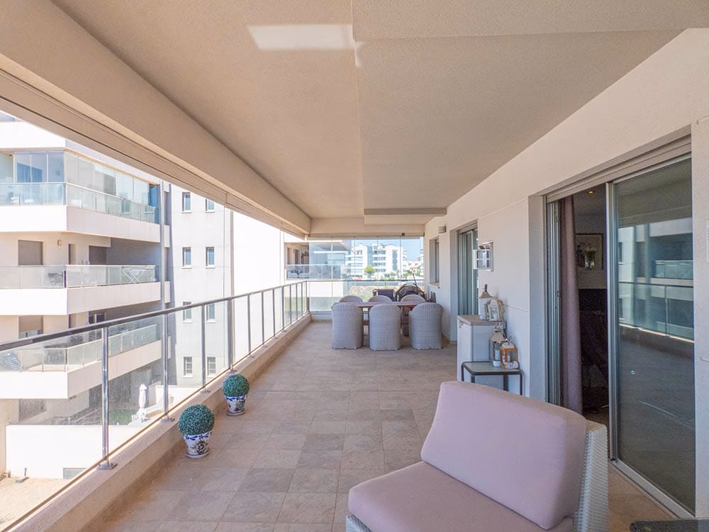 WW510147_4 Bedrooms Modern Apartment with comm. Pool, Indoor Pool, Gym and 2 Parkings_Los-Dolses_Orihuela-Costa | White Villas in Spain WhiteVillasInSpain03 8