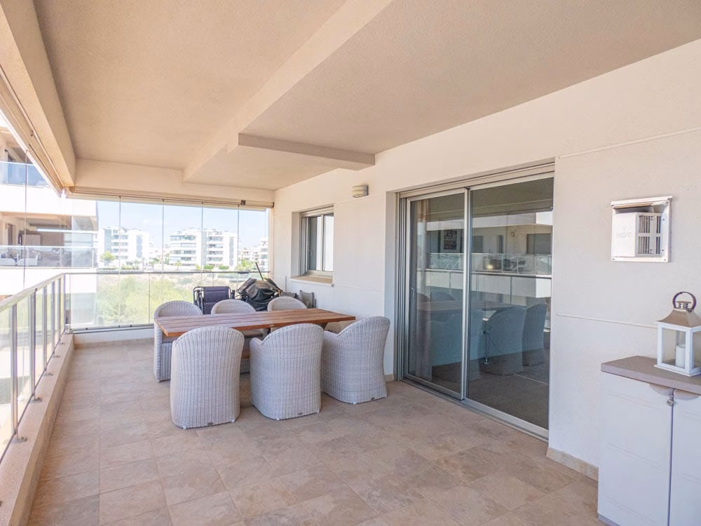 WW510147_4 Bedrooms Modern Apartment with comm. Pool, Indoor Pool, Gym and 2 Parkings_Los-Dolses_Orihuela-Costa | White Villas in Spain WhiteVillasInSpain04 8