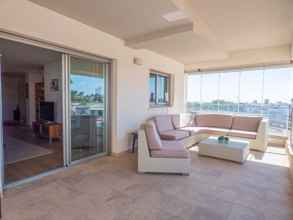 WW510147_4 Bedrooms Modern Apartment with comm. Pool, Indoor Pool, Gym and 2 Parkings_Los-Dolses_Orihuela-Costa | White Villas in Spain WhiteVillasInSpain08 9