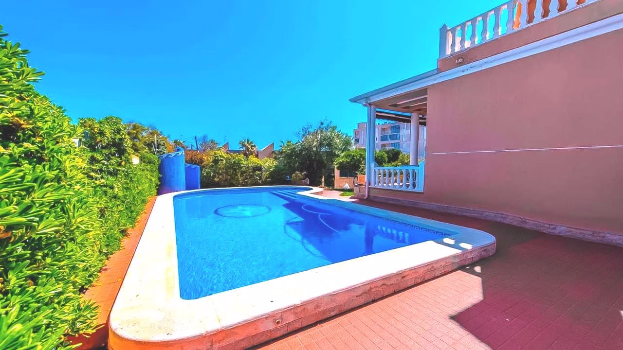 WP795_6 Bedrooms Detached Villa with Pool, BBQ, Garage, Under built, 50m to the Beach_LA MATA_TORREVIEJA | White Villas in Spain WhiteVillasInSpain07 14