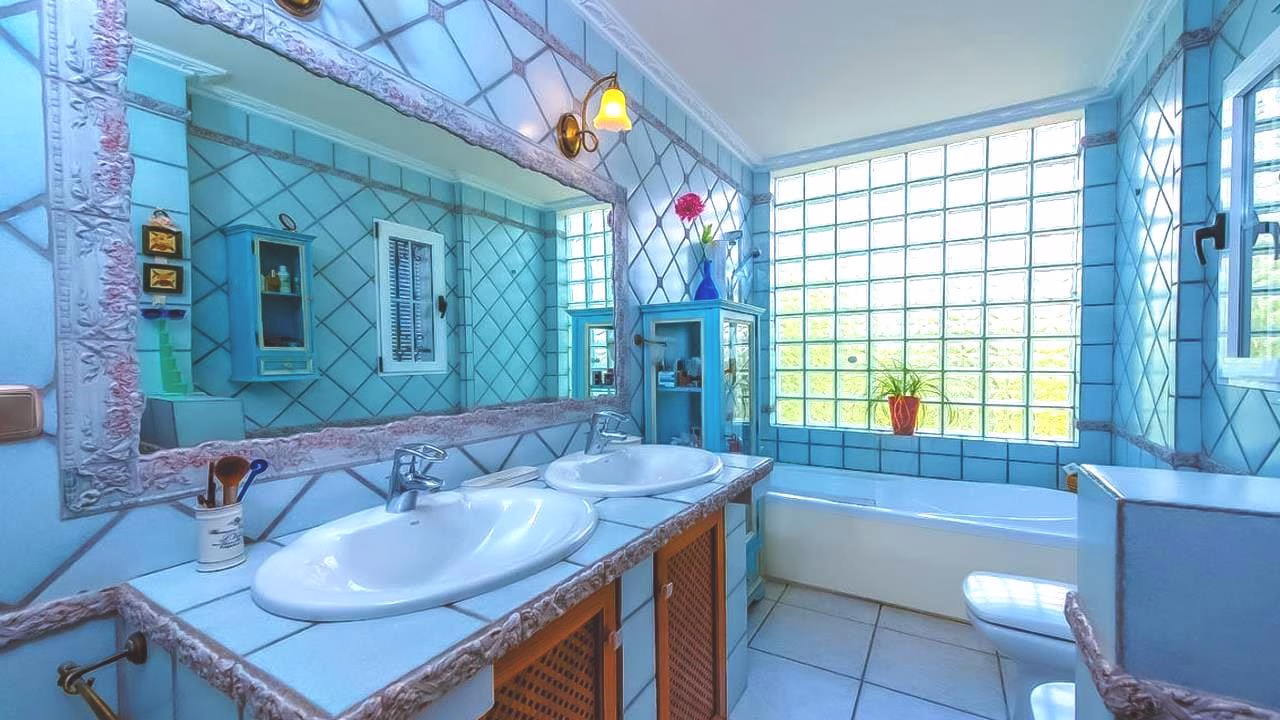 WP795_6 Bedrooms Detached Villa with Pool, BBQ, Garage, Under built, 50m to the Beach_LA MATA_TORREVIEJA | White Villas in Spain WhiteVillasInSpain28 9
