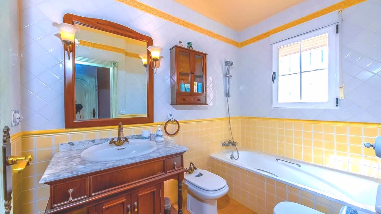 WP795_6 Bedrooms Detached Villa with Pool, BBQ, Garage, Under built, 50m to the Beach_LA MATA_TORREVIEJA | White Villas in Spain WhiteVillasInSpain30 7