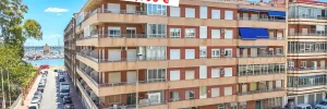 3 Bedrooms Apartment on 4th Floor with Terrace & Garage, 50m to the Beach_TORREVIEJA