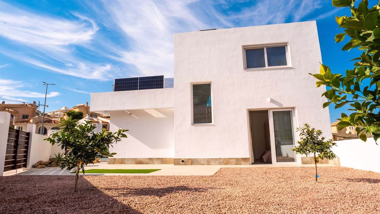 WV2472_5 Bedrooms New Build Villa with Pool, Parking, Under built, Solarium and Golf views_LA MARQUESA_Ciudad Quesada_Rojales | White Villas in Spain WhiteVillasInSpain05 5