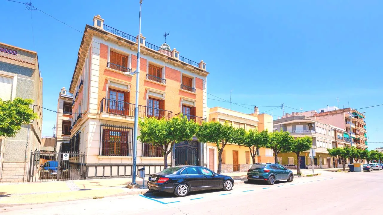 WM18050_12 Bedrooms Mansion with Pool, Parking, Underbuilt and Lift Access_CALLOSA de SEGURA
