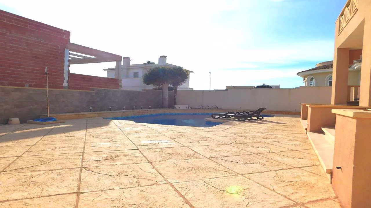 WT0029_4 Bedrooms Detached Villa with Pool, Parking and Solarium_CIUDAD QUESADA_ROJALES | White Villas in Spain WhiteVillasInSpain04 42