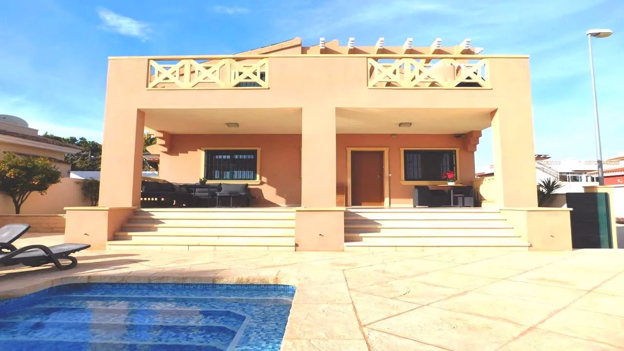 WT0029_4 Bedrooms Detached Villa with Pool, Parking and Solarium_CIUDAD QUESADA_ROJALES | White Villas in Spain WhiteVillasInSpain09 42