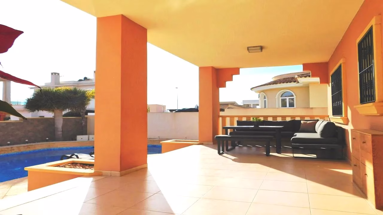 WT0029_4 Bedrooms Detached Villa with Pool, Parking and Solarium_CIUDAD QUESADA_ROJALES | White Villas in Spain WhiteVillasInSpain11 42