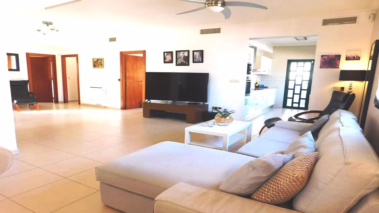WT0029_4 Bedrooms Detached Villa with Pool, Parking and Solarium_CIUDAD QUESADA_ROJALES | White Villas in Spain WhiteVillasInSpain16 41