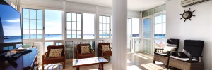 4 Bedrooms Ground Floor Beach Front Apartment with Terrace and 2 Parking spaces_TORREVIEJA