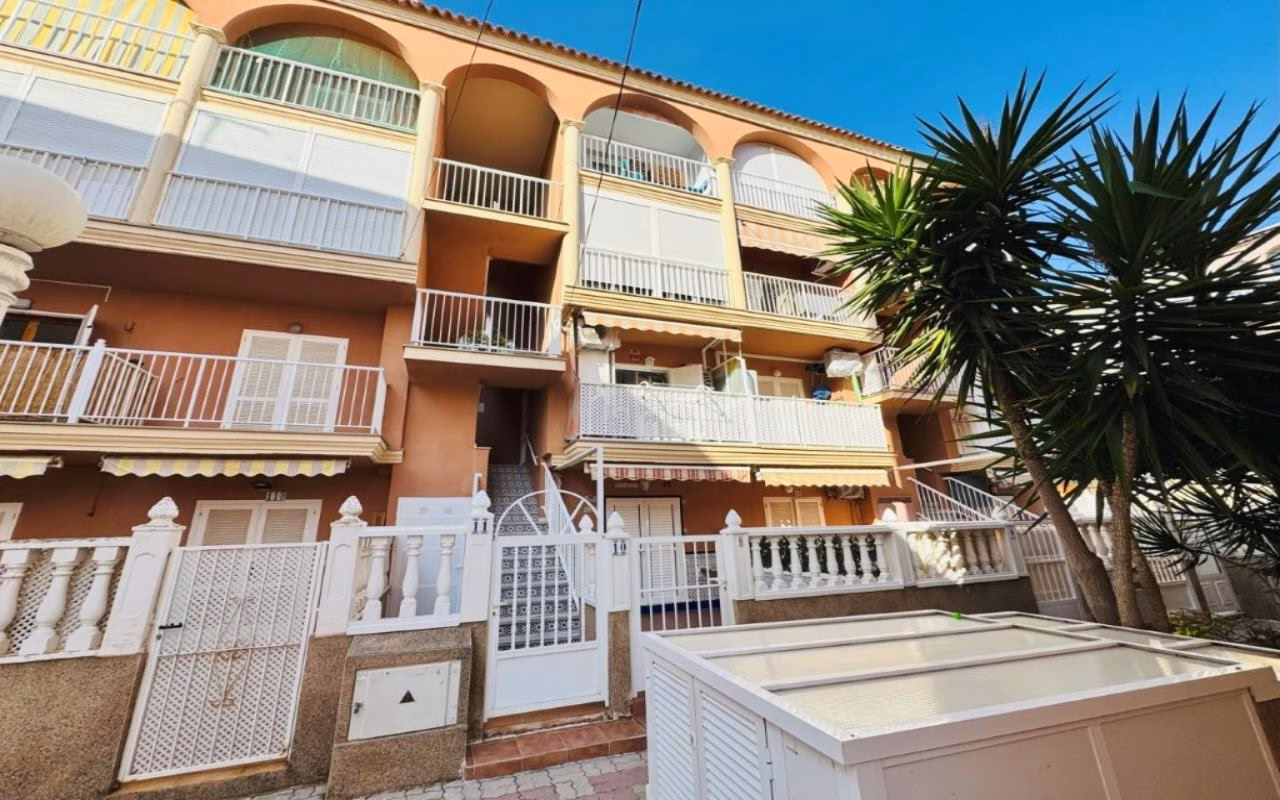 1 Bedroom Apartment on 1st Floor with comm. Pool, just 200m to the Beach_LA MATA_TORREVIEJA