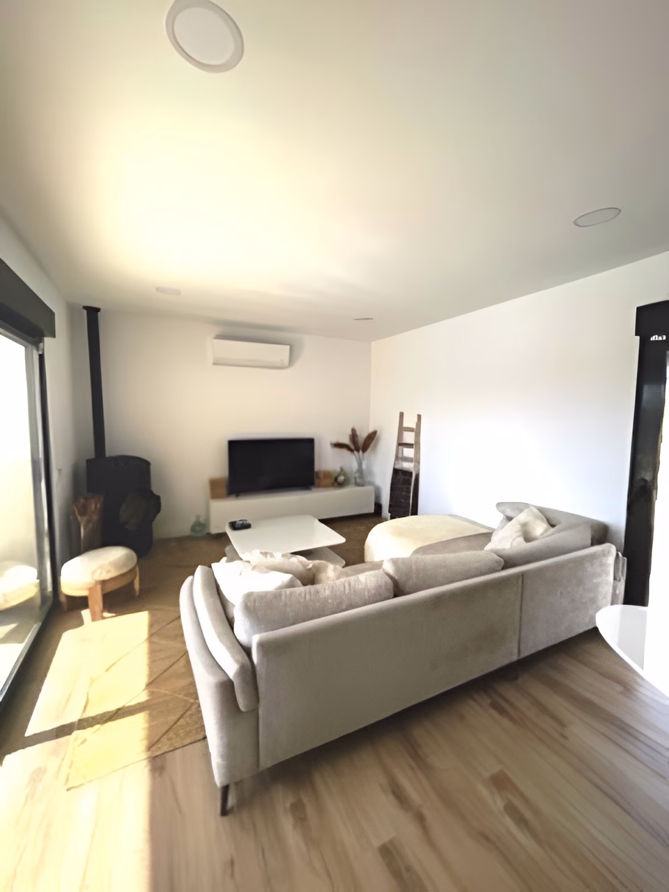 WMP6173_3 Bedrooms Modern Detached Villa with Pool on a 12.000m2 Plot_PINOSO | White Villas in Spain WhiteVillasInSpain15 25
