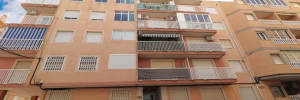 3 Bedrooms Apartment on 3rd Floor with Lift Access and Terrace, 100m to the Beach_TORREVIEJA