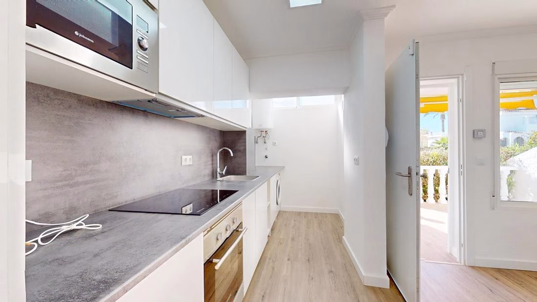Ref: WV2571 — VILLAMARTIN – 2 Bedrooms Modern reformed Ground Floor Apartment with Storage, Front and Rear Terrace. | White Villas in Spain WhiteVillasInSpain17 41