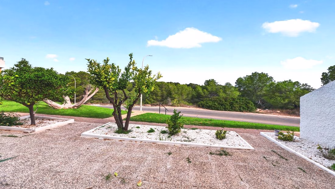Ref: WV2571 — VILLAMARTIN – 2 Bedrooms Modern reformed Ground Floor Apartment with Storage, Front and Rear Terrace. | White Villas in Spain WhiteVillasInSpain34 17