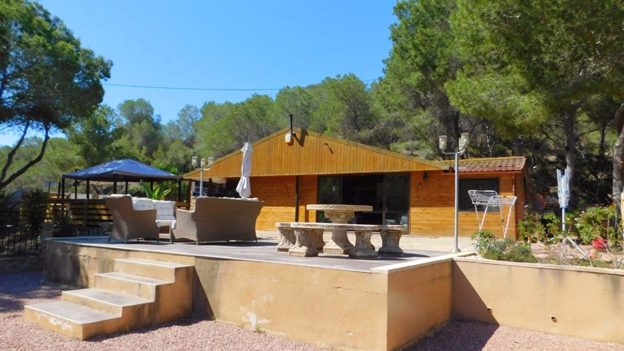 WT0040_2 Bedrooms Wooden Chalet with Pool, Garage and Separate Guest House_TORREMENDO | White Villas in Spain WT0040