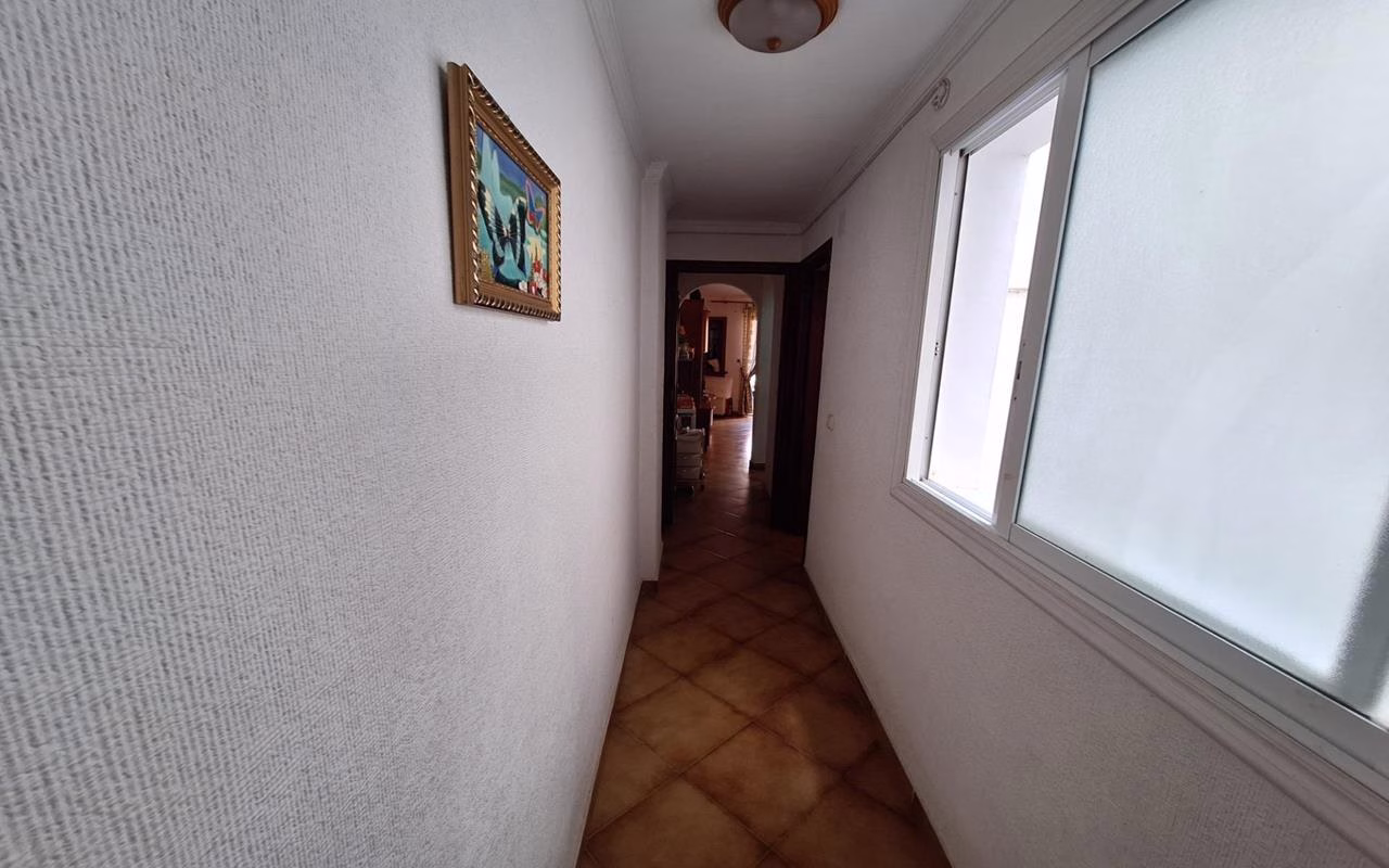 WV2595_2 Bedrooms Apartment on 2nd Floor with Lift Access and Terrace, 150m to the Beach_TORREVIEJA | White Villas in Spain WhiteVillasInSpain03 26