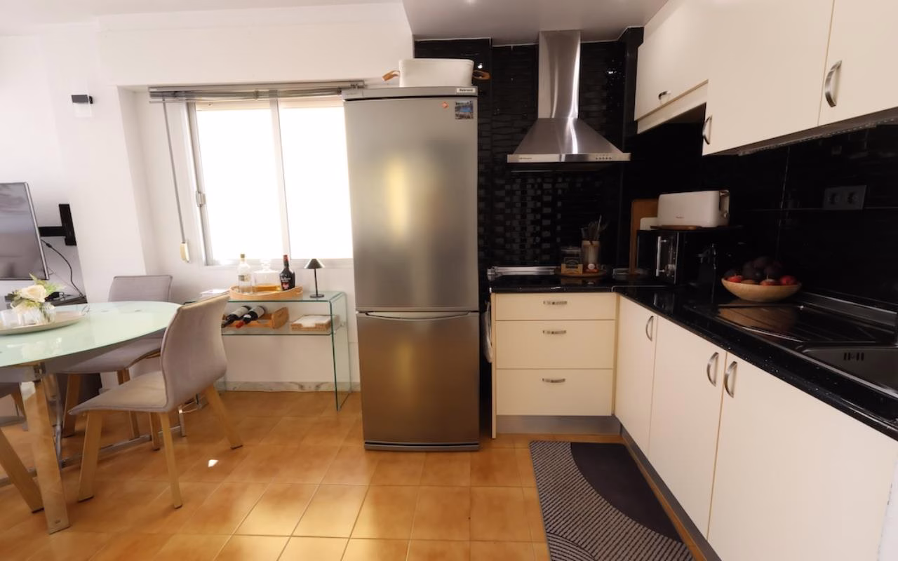 WIH3001_1 Bedroom Apartment on 1st Floor with Lift Access and Terrace, 250m to the Beach_MAR AZUL_TORREVIEJA | White Villas in Spain WhiteVillasInSpain03 34