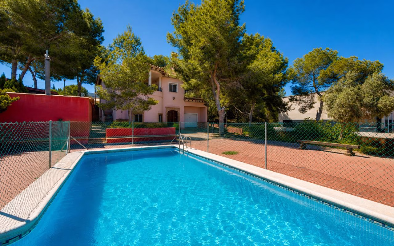WS5415_5 Bedrooms Detached Villa with Pool, Garage, BBQ/Kitchen and Separate Guest Accommodation_SAN MIGUEL DE SALINAS | White Villas in Spain WhiteVillasInSpain06 13