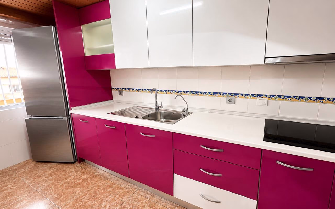 Ref: WTi2120 — TORREVIEJA – 2 Bedrooms Apartment on 3rd Floor with comm. Pool, Terrace and Parking, 170m to the Beach. | White Villas in Spain WhiteVillasInSpain06 21
