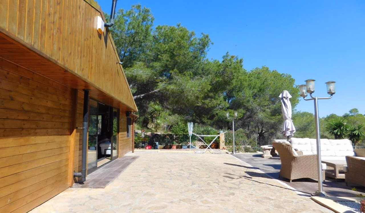 WT0040_2 Bedrooms Wooden Chalet with Pool, Garage and Separate Guest House_TORREMENDO | White Villas in Spain WhiteVillasInSpain09 34