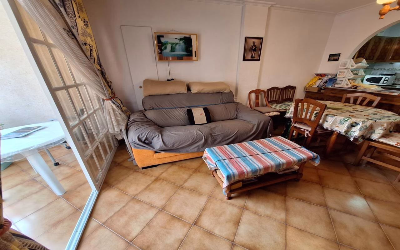 WV2595_2 Bedrooms Apartment on 2nd Floor with Lift Access and Terrace, 150m to the Beach_TORREVIEJA | White Villas in Spain WhiteVillasInSpain13 25