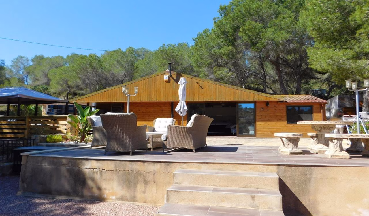 WT0040_2 Bedrooms Wooden Chalet with Pool, Garage and Separate Guest House_TORREMENDO | White Villas in Spain WhiteVillasInSpain13 33
