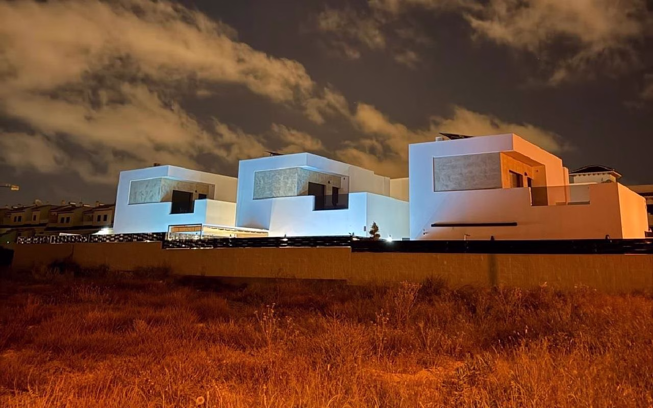 WV2592_3 Bedrooms Modern Detached Villa with Pool, Solarium and Parking_LO MARABU_CIUDAD QUESADA_ROJALES | White Villas in Spain WhiteVillasInSpain23 9