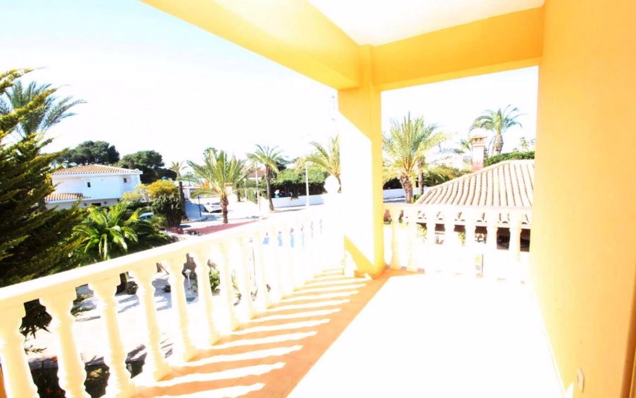 WIH2401_5 Bedrooms Detached Villa with Pool and 2 separate Guest Apartments, 200m to the Beach_CABO ROIG_ORIHUELA COSTA | White Villas in Spain WhiteVillasInSpain31 7