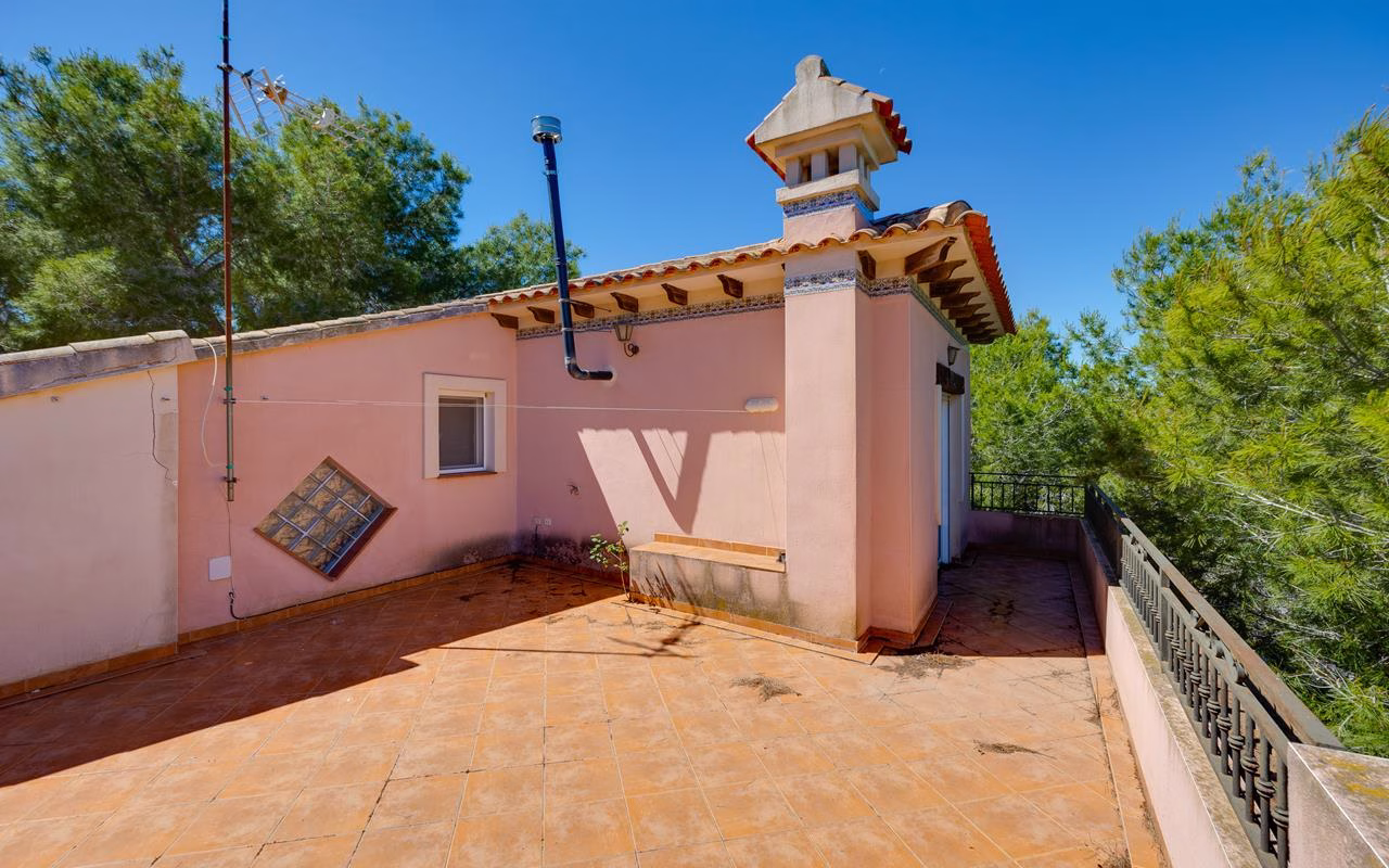 WS5415_5 Bedrooms Detached Villa with Pool, Garage, BBQ/Kitchen and Separate Guest Accommodation_SAN MIGUEL DE SALINAS | White Villas in Spain WhiteVillasInSpain40 4