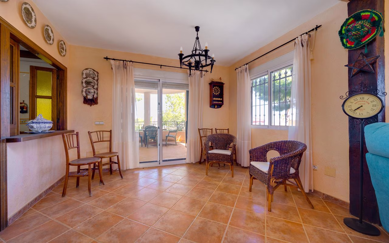 WS5415_5 Bedrooms Detached Villa with Pool, Garage, BBQ/Kitchen and Separate Guest Accommodation_SAN MIGUEL DE SALINAS | White Villas in Spain WhiteVillasInSpain43 4