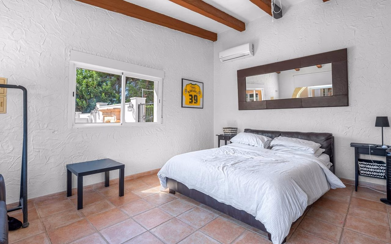 WP849_6 Bedrooms Equestrian Property with Pool, Outside BBQ/Kitchen, Guest House and 3 Box Stable Block_HEREDADES_ROJALES_ALMORADI | White Villas in Spain WhiteVillasInSpain45 5