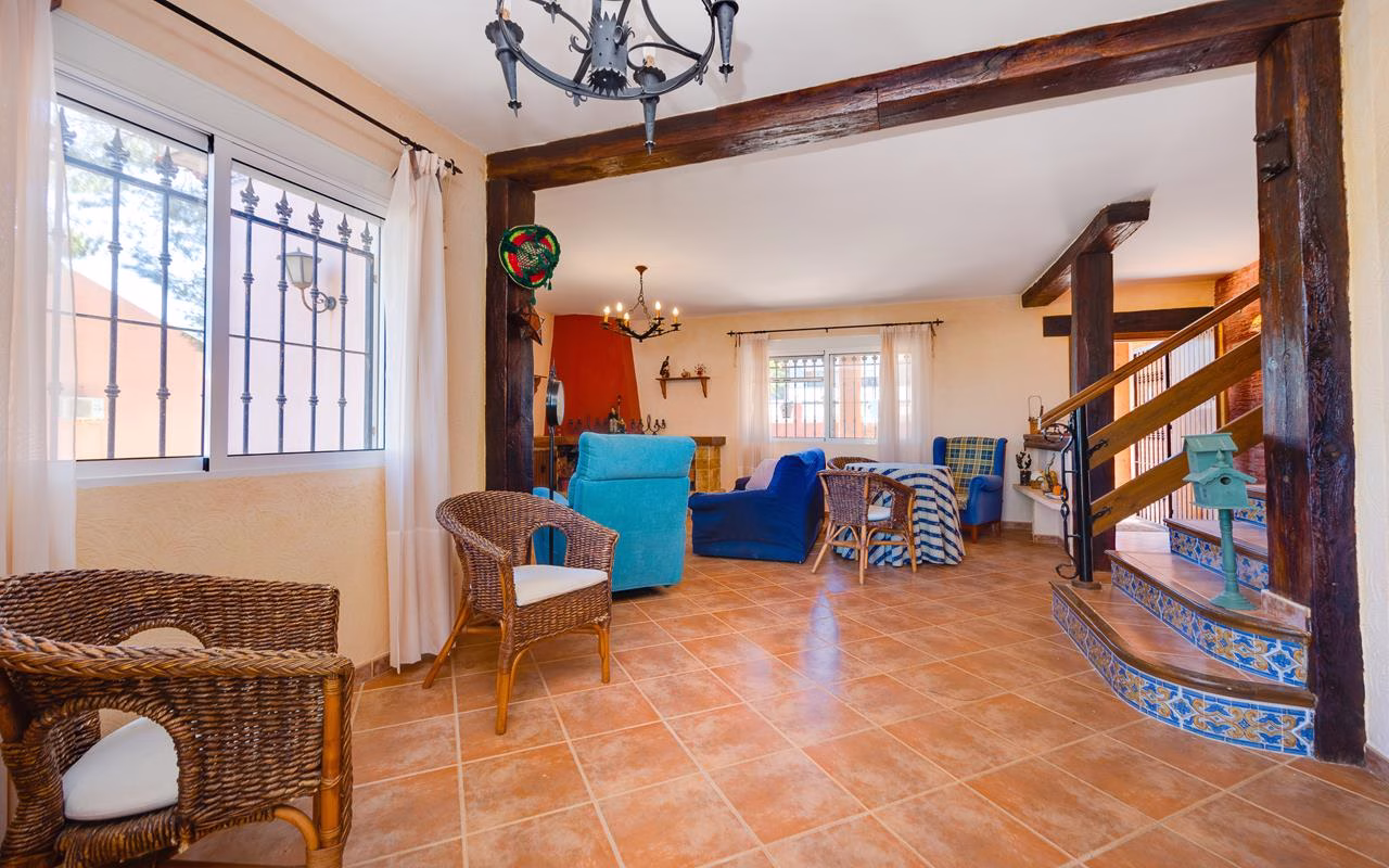 WS5415_5 Bedrooms Detached Villa with Pool, Garage, BBQ/Kitchen and Separate Guest Accommodation_SAN MIGUEL DE SALINAS | White Villas in Spain WhiteVillasInSpain47 4
