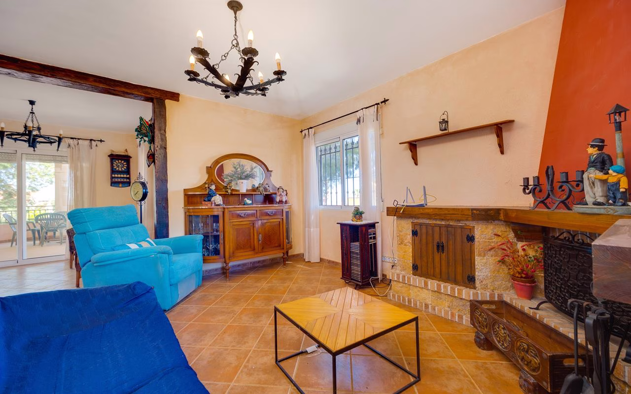 WS5415_5 Bedrooms Detached Villa with Pool, Garage, BBQ/Kitchen and Separate Guest Accommodation_SAN MIGUEL DE SALINAS | White Villas in Spain WhiteVillasInSpain48 4