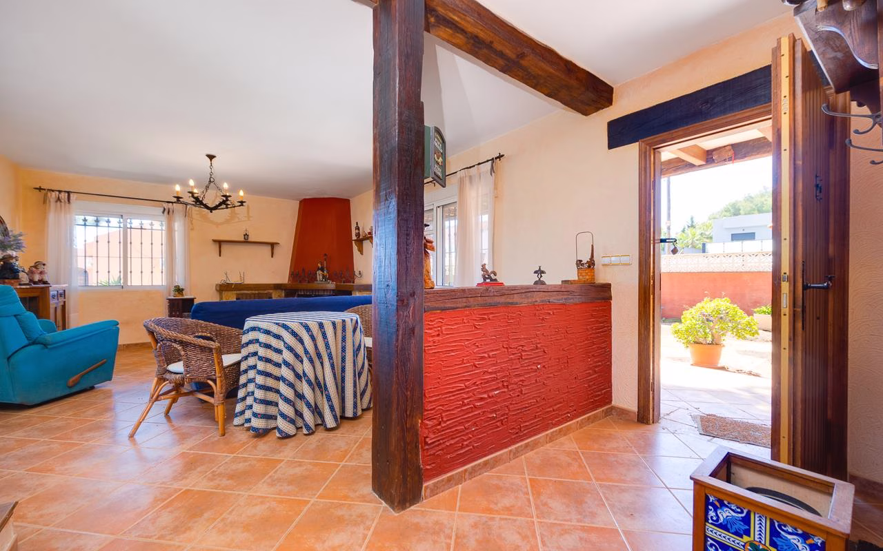 WS5415_5 Bedrooms Detached Villa with Pool, Garage, BBQ/Kitchen and Separate Guest Accommodation_SAN MIGUEL DE SALINAS | White Villas in Spain WhiteVillasInSpain68