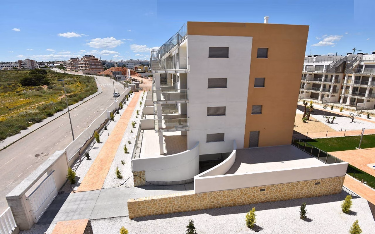 WTi2226_2 Bedrooms Modern Apartment on 2nd Floor with 3 comm. Pools, Lift Access, Parking and Sea views Terrace_VILLAMARTIN_ORIHUELA COSTA | White Villas in Spain WhiteVillasInSpain02 10