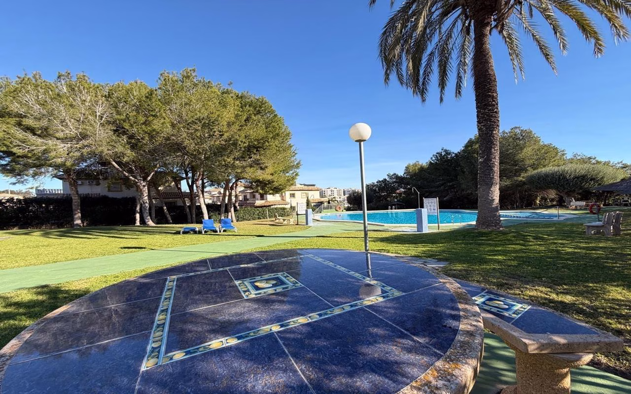 WV2604_2 Bedrooms Corner TownHouse with comm. Pool, Off-Road Parking, Glazed-In Terrace, Parking and Solarium with Sea Views_LAS FILIPINAS_VILLAMARTIN | White Villas in Spain WhiteVillasInSpain03 22