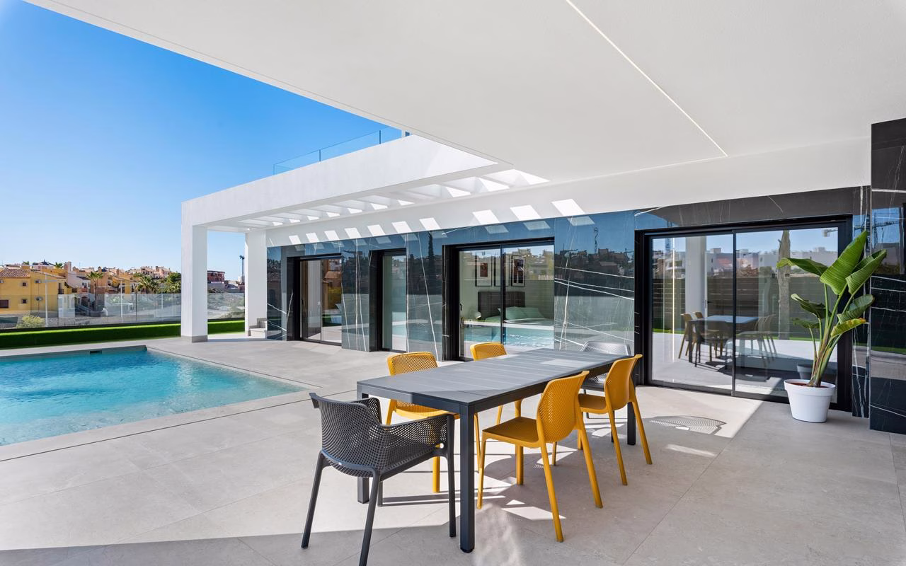 WV2602_3 Bedrooms NEW Modern Villas with Pool, Off-Road Parking and Solarium_LA FINCA GOLF_ALGORFA | White Villas in Spain WhiteVillasInSpain10 11