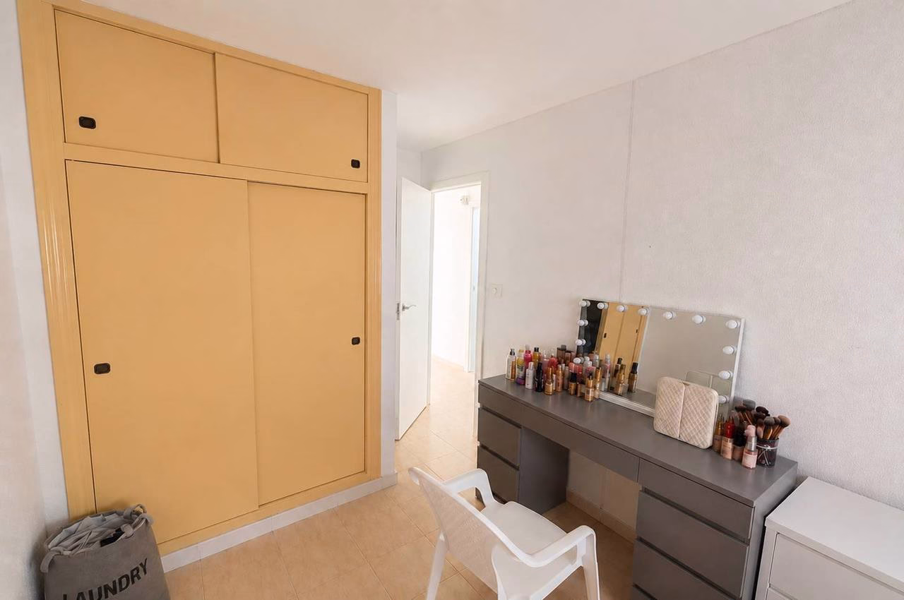 WTi3218_3 Bedrooms Reformed Town-House with Front Terrace and Courtyard_LOS BALCONES_TORREVIEJA | White Villas in Spain WhiteVillasInSpain17 14