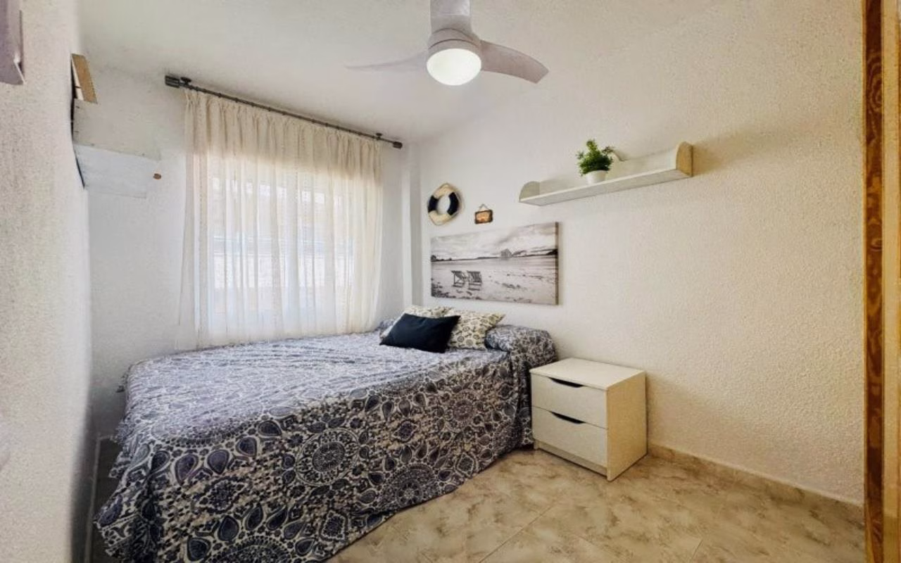 WSM1260_2 Bedrooms Renovated Apartment on 2nd Floor (No Lift), 100m to the Beach_LA MATA_TORREVIEJA | White Villas in Spain WhiteVillasInSpain20 11