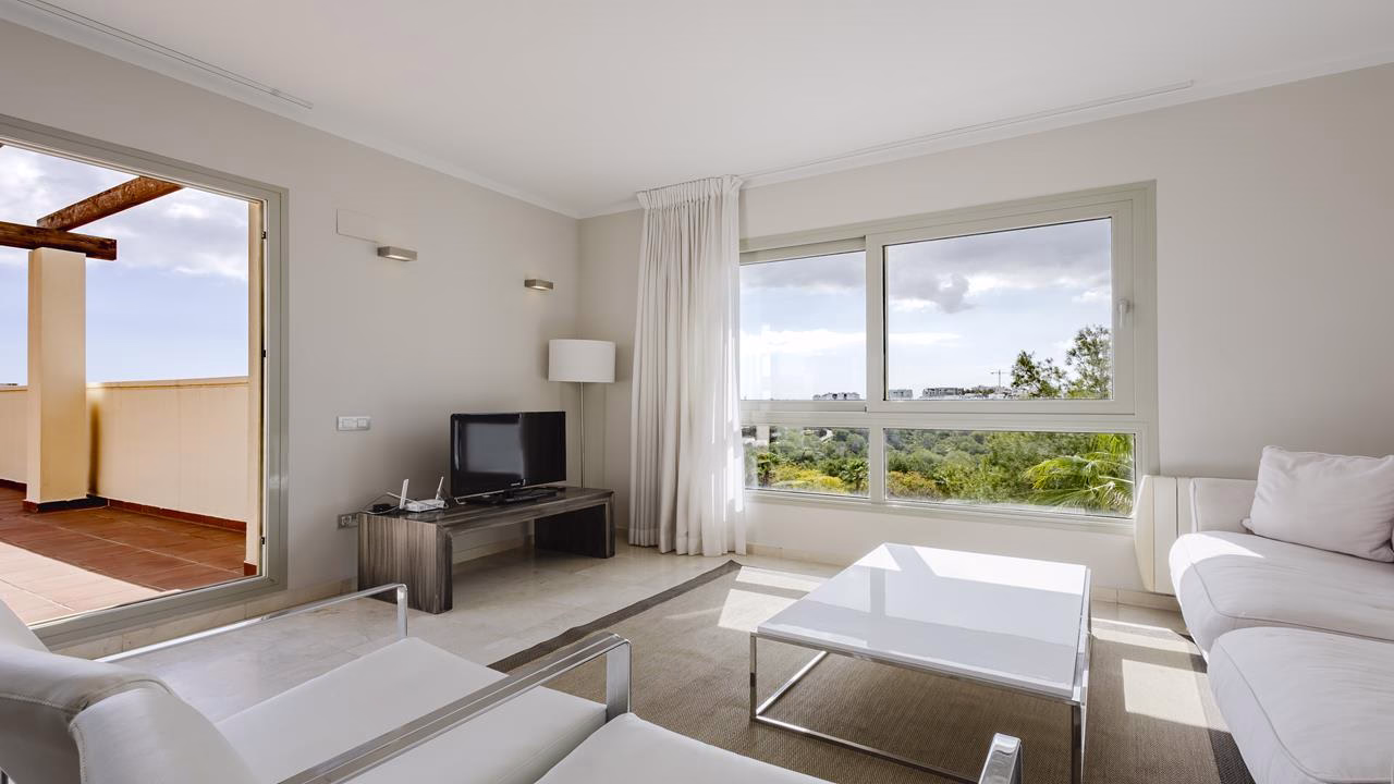 WS5406_2 Bedrooms PentHouse (3rd FL) with comm. Pool, Lift Access, Parking, Storage, Padel and Tennis courts, a Gym and Wellness areas and Sea views Terrace_LAS COLINAS GOLF_ORIHUELA COSTA | White Villas in Spain WhiteVillasInSpain20 8