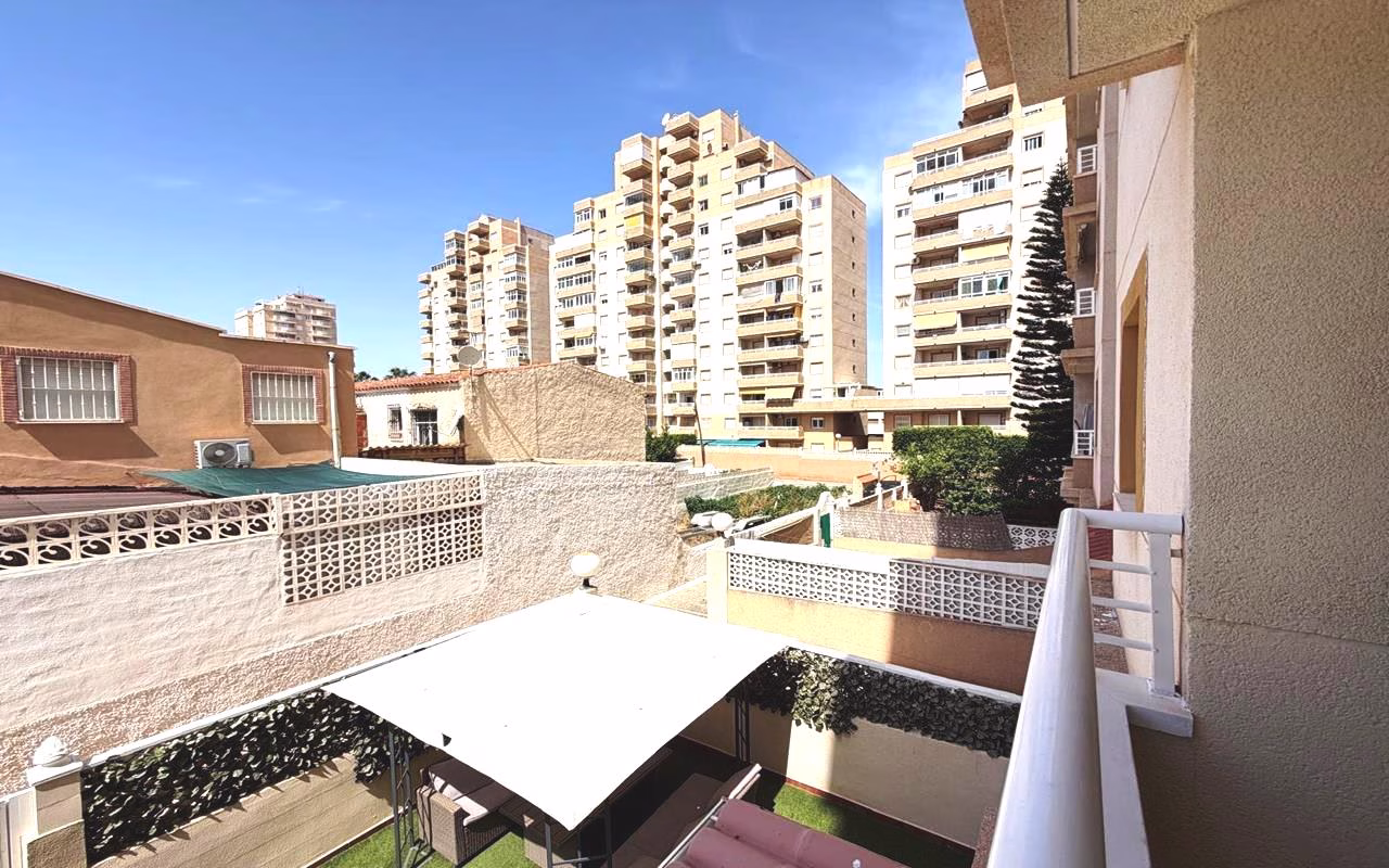 WV2605_2 Bedrooms Renovated Apartment on 1st Floor with comm. Pool, Lift Access and Terrace_TORREVIEJA | White Villas in Spain WhiteVillasInSpain24 12
