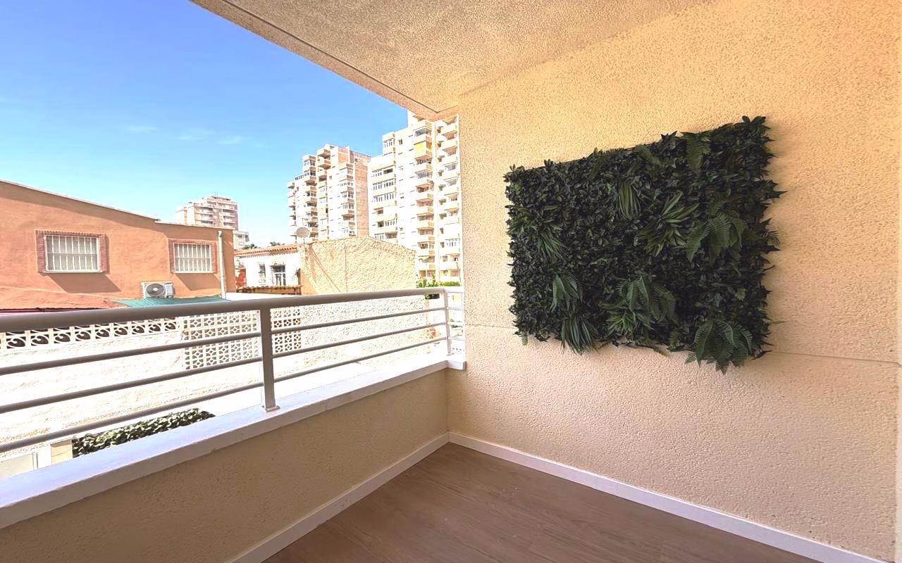 WV2605_2 Bedrooms Renovated Apartment on 1st Floor with comm. Pool, Lift Access and Terrace_TORREVIEJA | White Villas in Spain WhiteVillasInSpain25 12