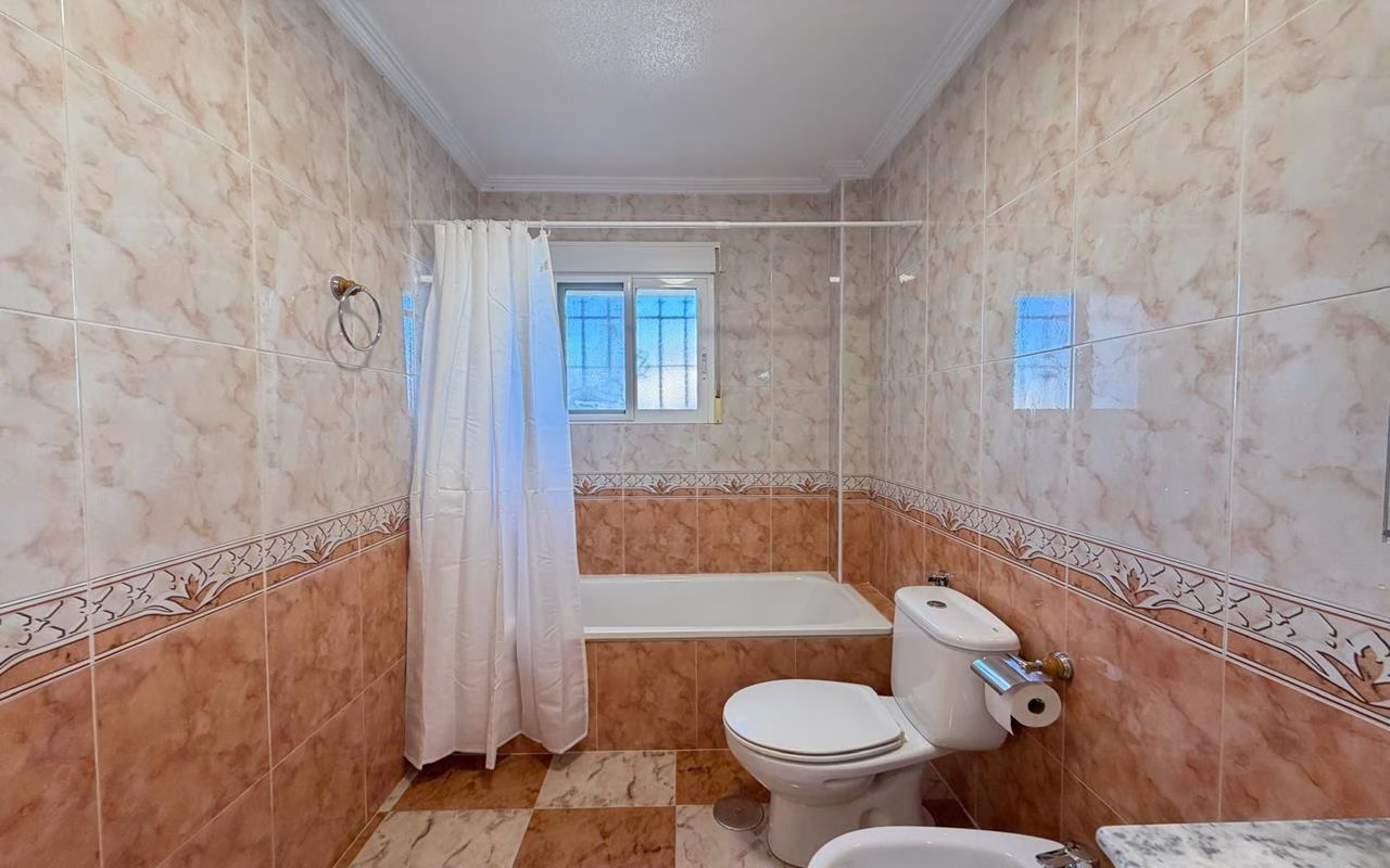 WV2604_2 Bedrooms Corner TownHouse with comm. Pool, Off-Road Parking, Glazed-In Terrace, Parking and Solarium with Sea Views_LAS FILIPINAS_VILLAMARTIN | White Villas in Spain WhiteVillasInSpain38 4